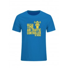 Футболка "Have no fear. The air traffic controller is here" Цвет: light blue-yellow