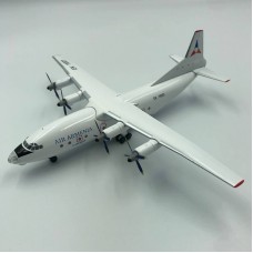 Модель самолёта АН-12 AIR ARMENIA (борт - 11001)